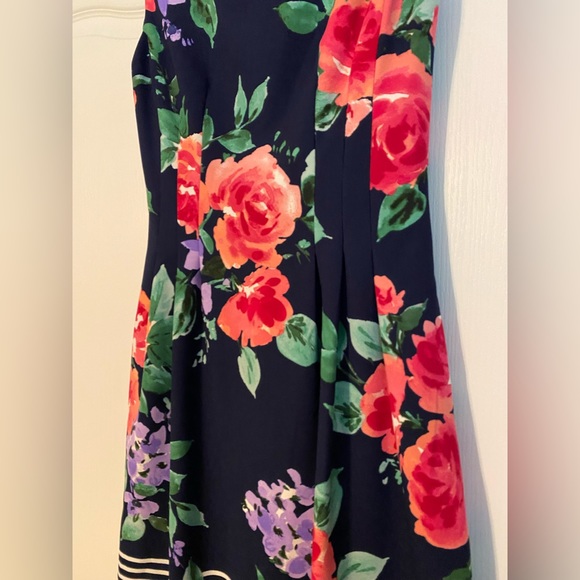 Women’s Navy Floral Dress WITH POCKETS - Picture 3 of 8